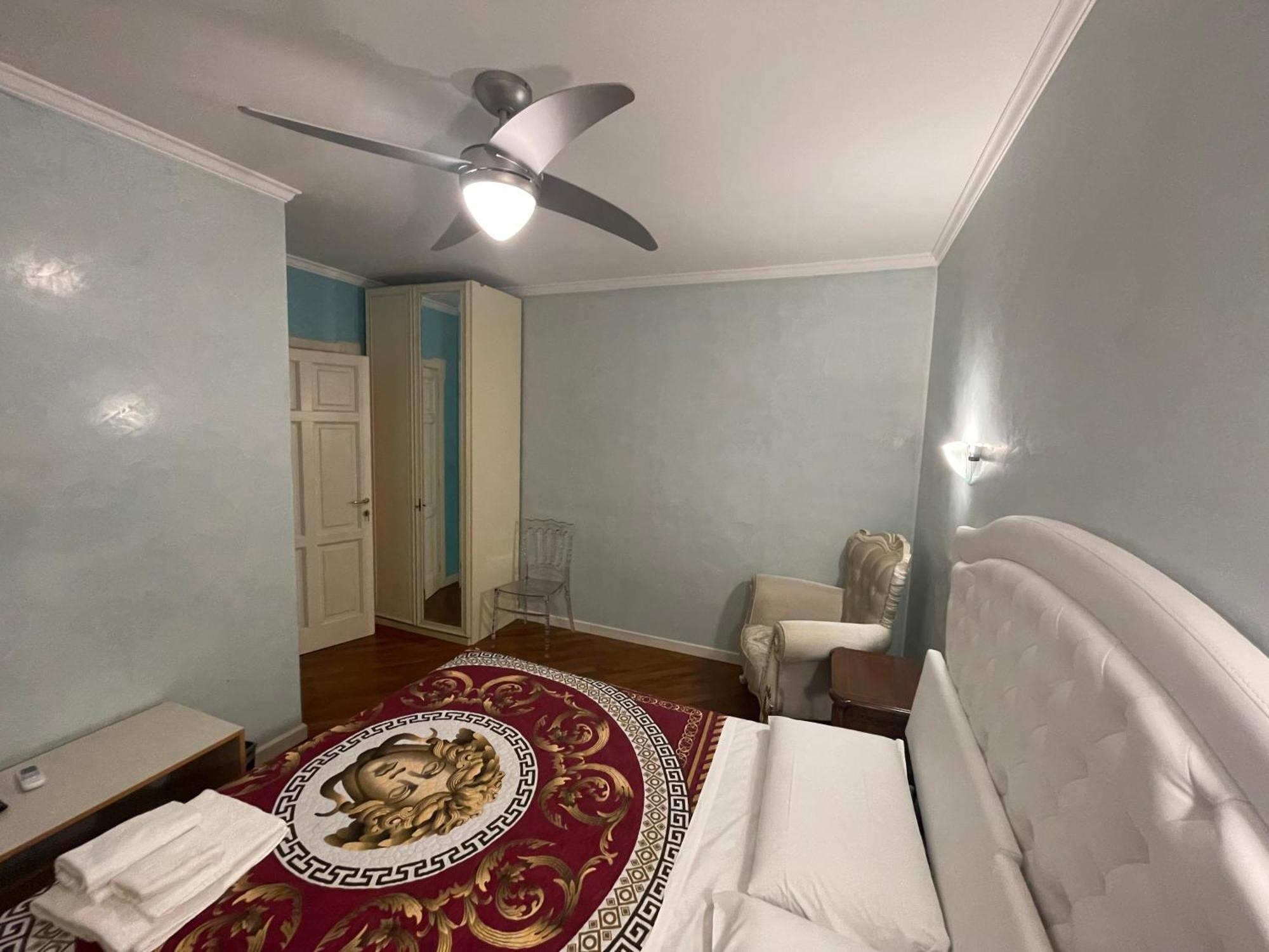 White House Apartman Lainate Kültér fotó